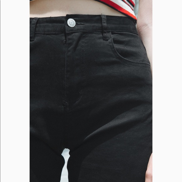 Brandy Melville Jane Pants - solid Black - Picture 4 of 7